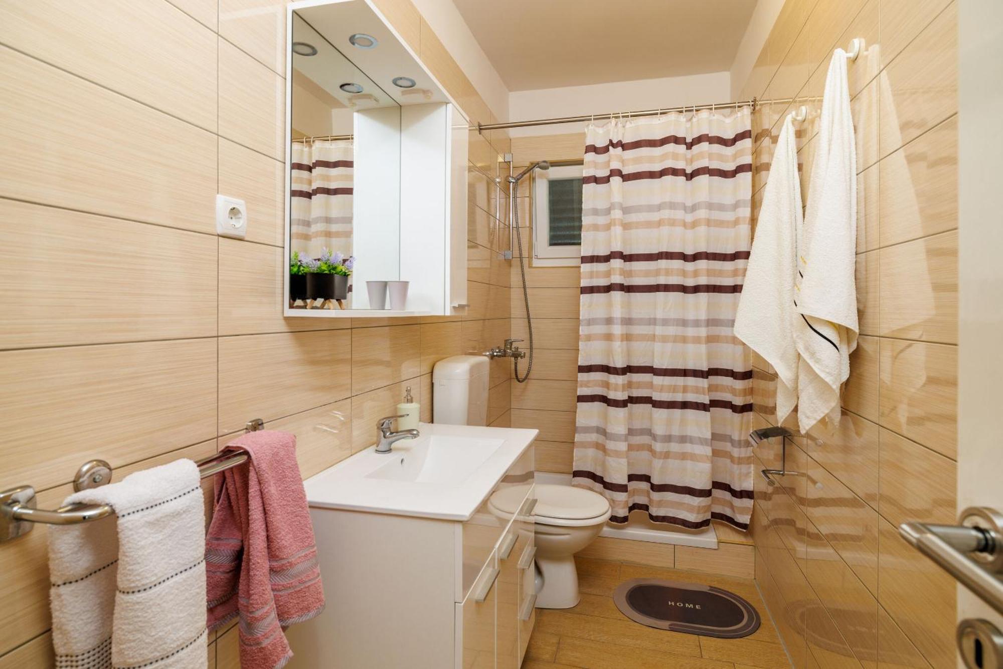 Apartments Danica โลปาร์ ภายนอก รูปภาพ