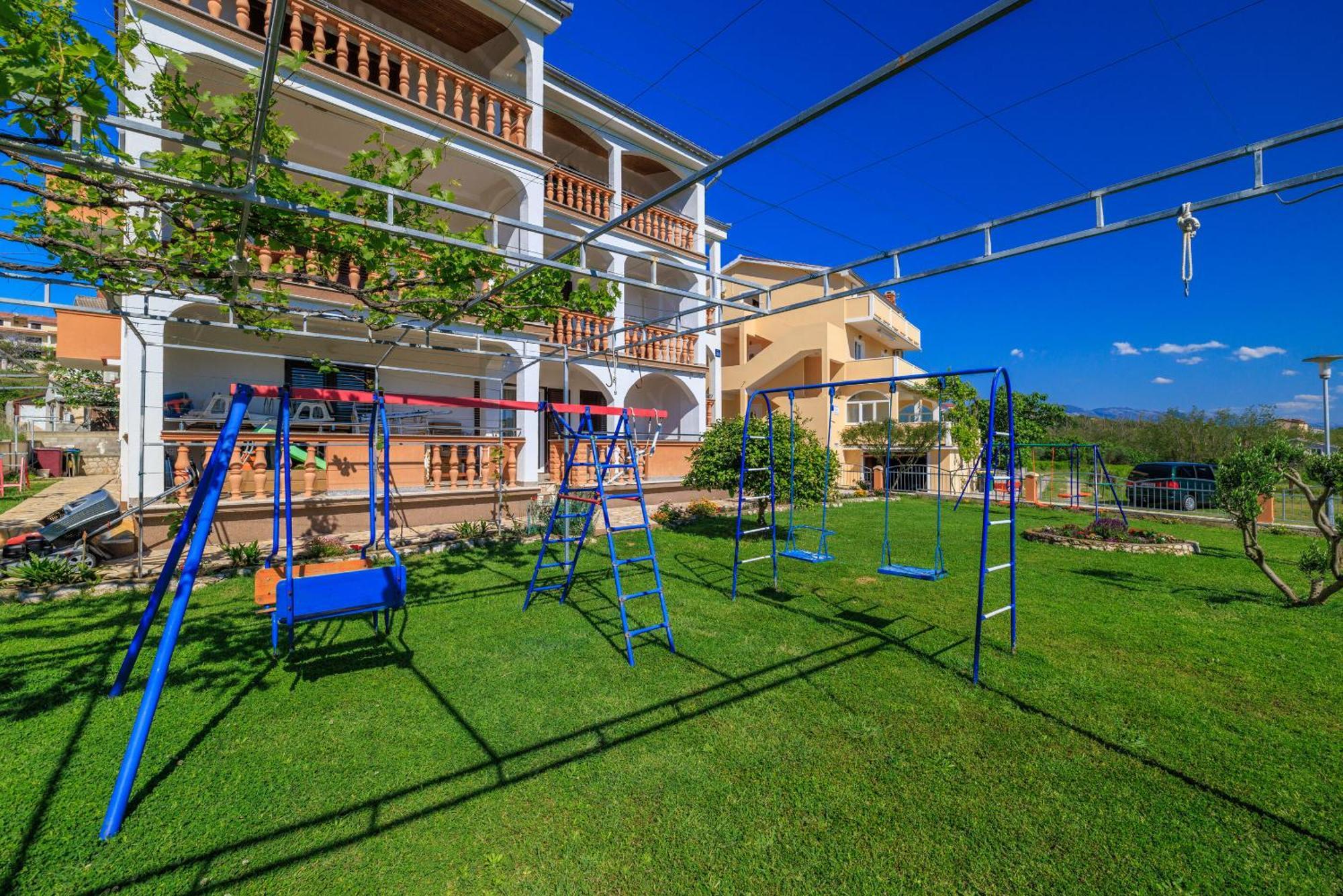 Apartments Danica โลปาร์ ภายนอก รูปภาพ